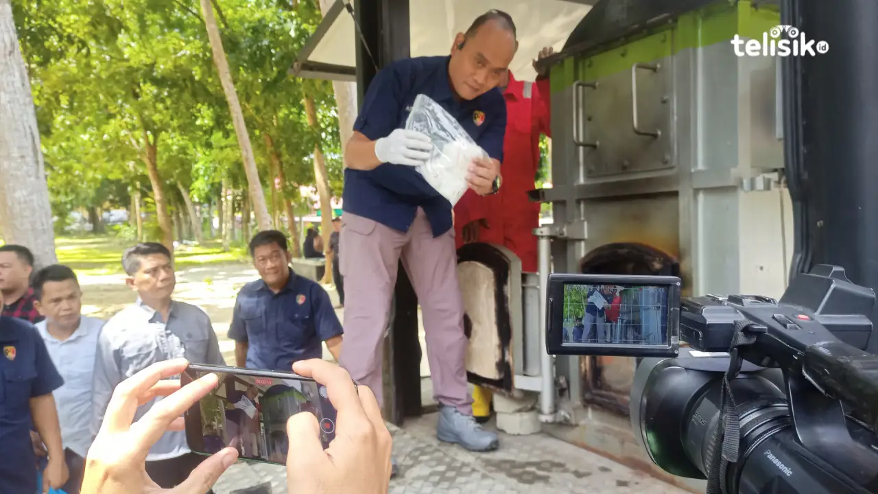 Dit Resnarkoba Polda Sulawesi Tenggara Musnahkan 2,7 Kilogram Barang Bukti Narkotika