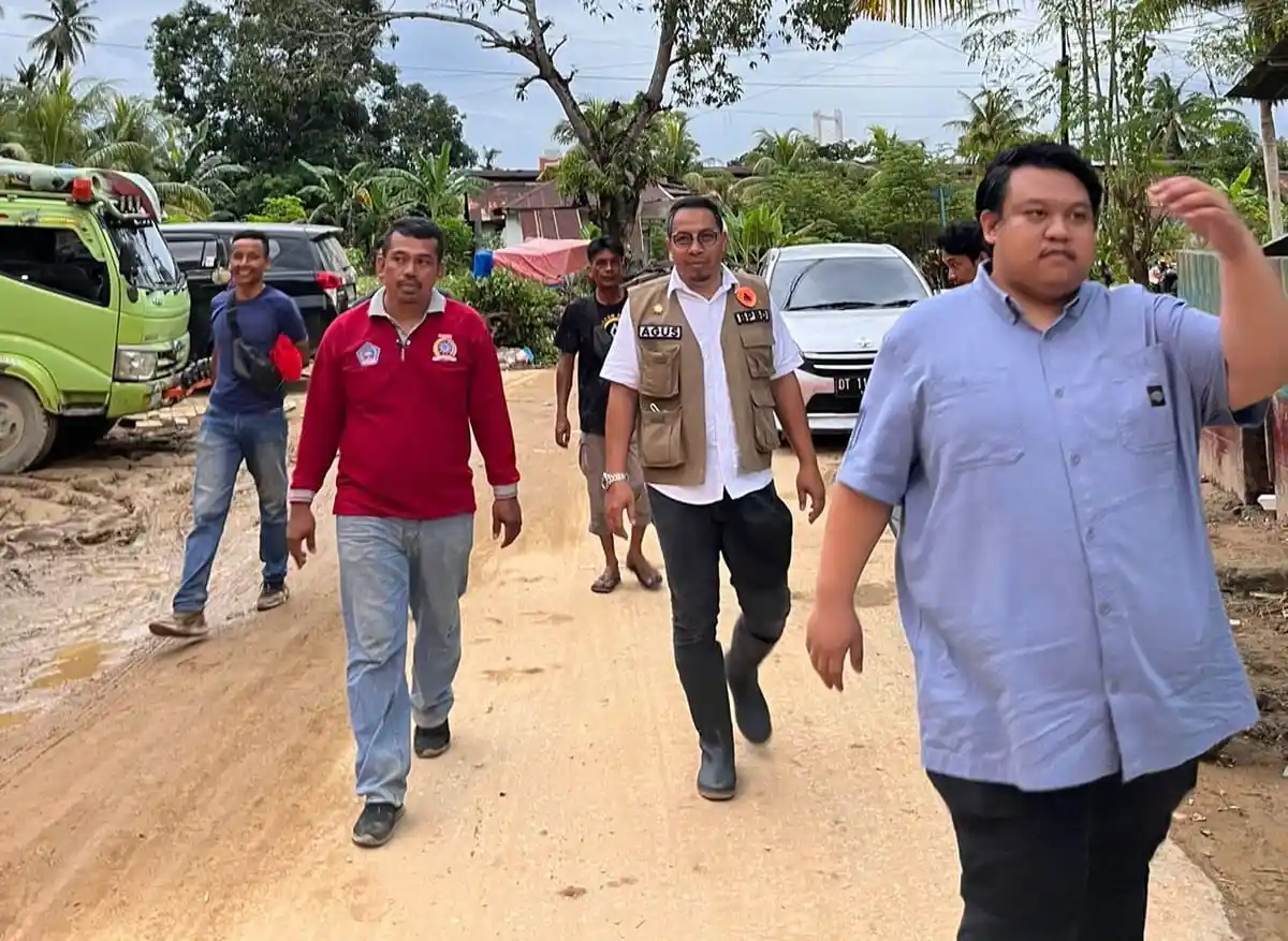 Anggota DPRD Yudhianto Mahardika Gerak Cepat Bantu Korban Banjir di Kendari