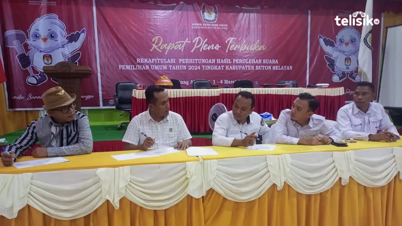KPU Buton Selatan Akhiri Rapat Pleno Tanpa Selisih Angka