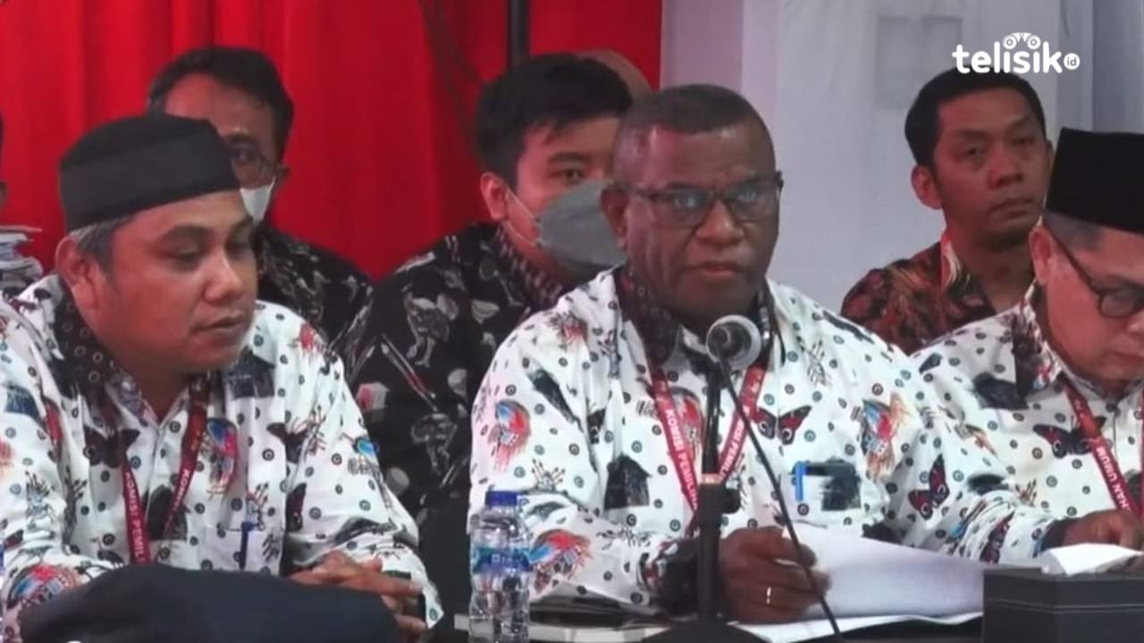 KPU Sahkan Prabowo-Gibran Menang di Lima Provinsi, Idham Sebut Masih Normal DPK di Papua Barat 3,38 Persen