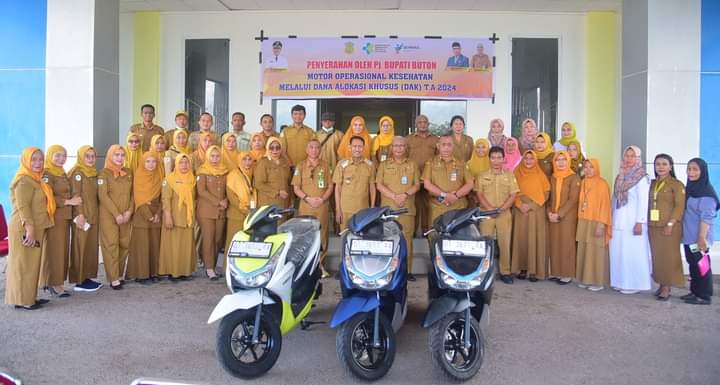 Nakes di Buton Kecipratan Puluhan Kendaran Bermotor