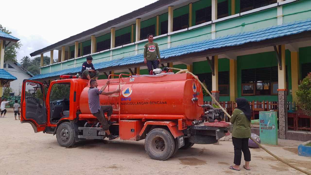 PDAM Kendari Gratiskan Air Bersih Bagi Korban Banjir 24 Jam
