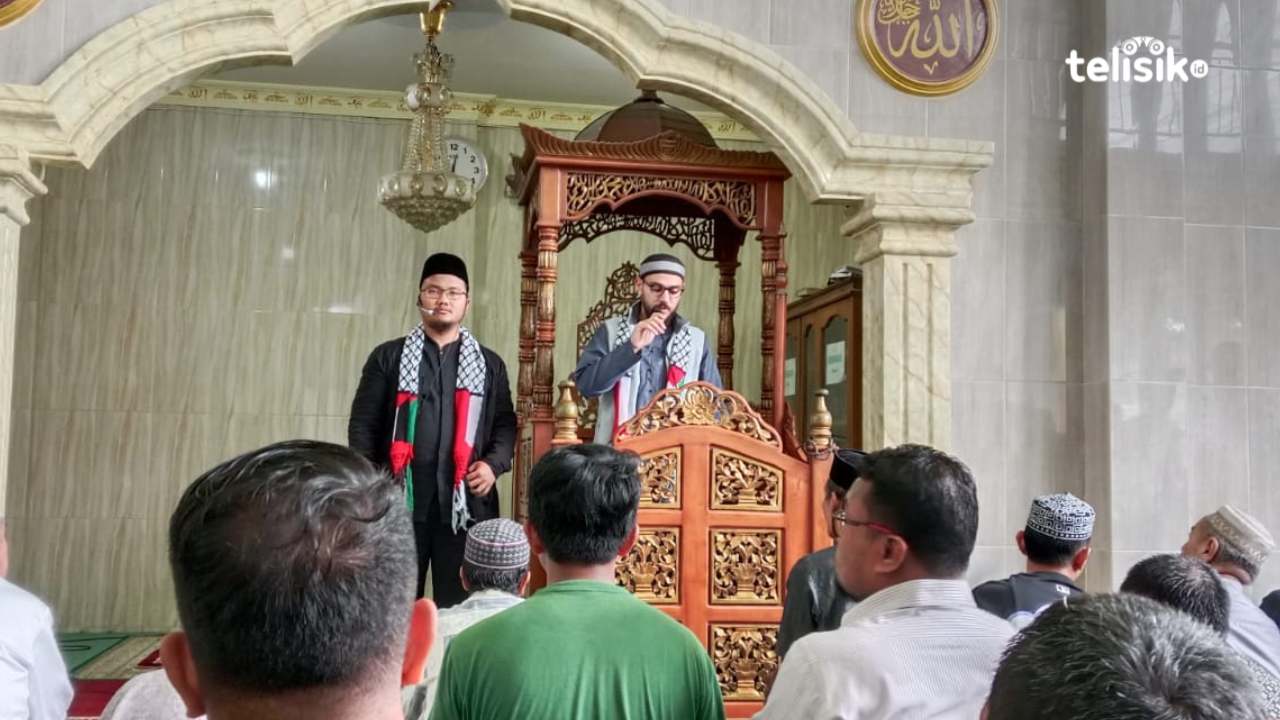 Syaikh Asal Palestina Ingatkan Warga Kendari Kondisi Umat Islam di Gaza