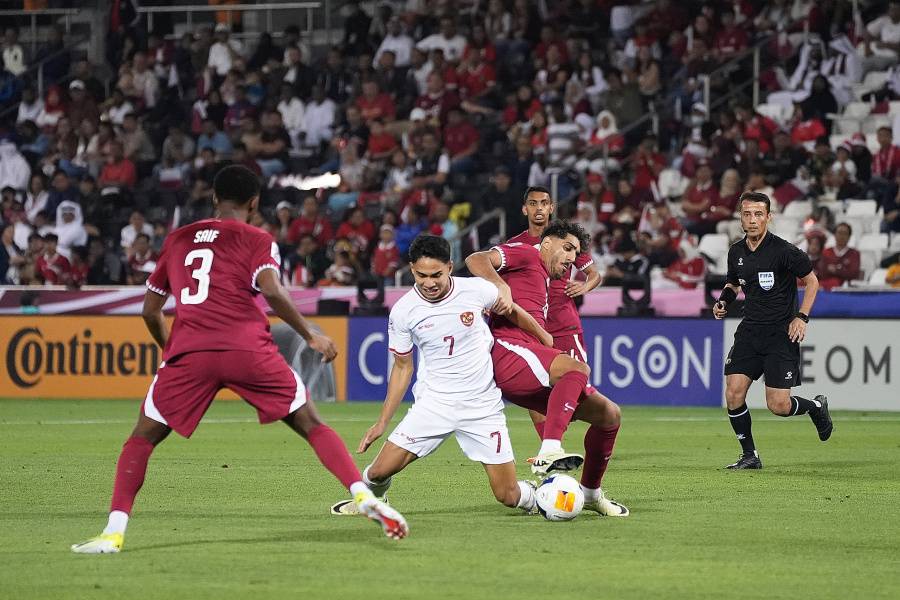 5 Kontroversi Wasit di Laga Timnas Indonesia U-23 VS Qatar Piala Asia U-23 2024, Justin Hubner Tertawa