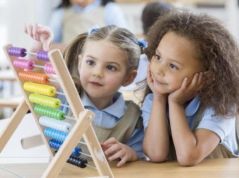 8 Ciri Penanda Anak Cerdas