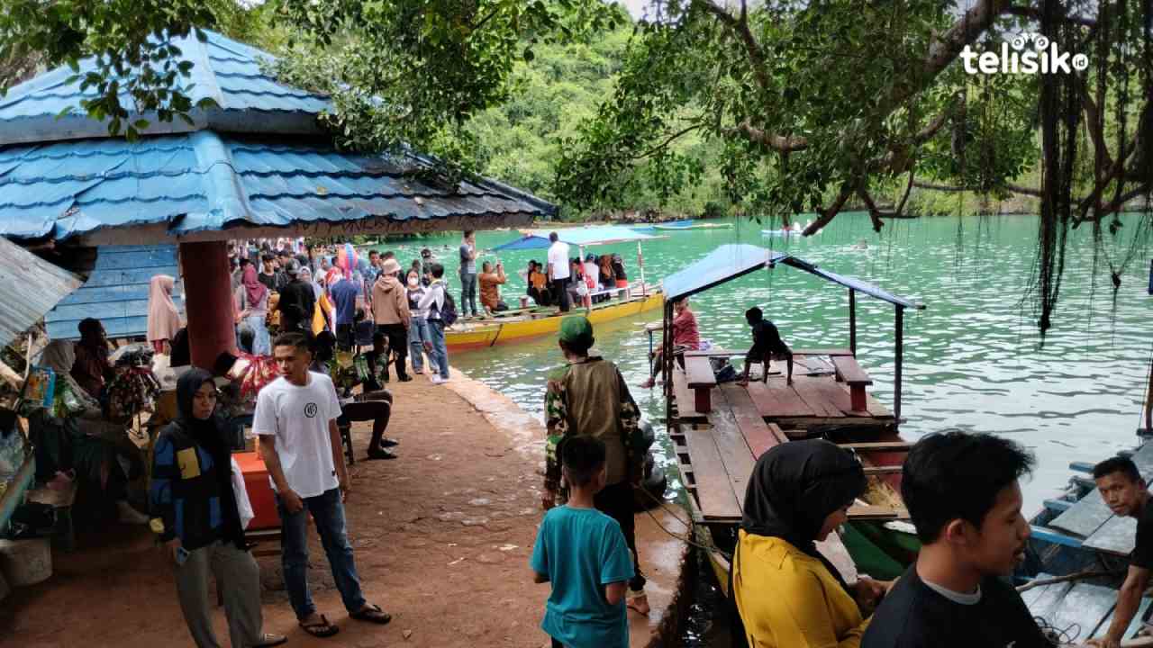 Danau Napabale di Muna Jadi Sasaran Warga Saat Liburan Lebaran