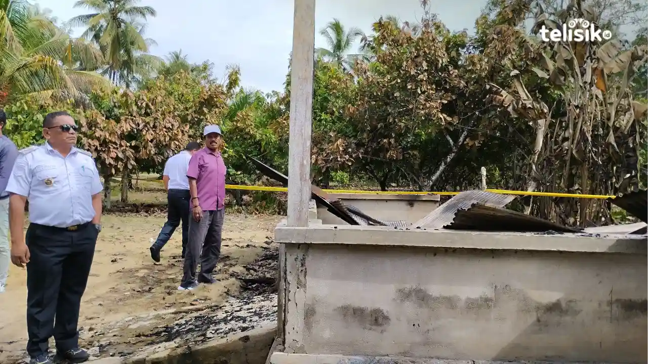 Ditinggal Penghuninya ke Kolaka, Rumah di Muna Barat Ludes Terbakar