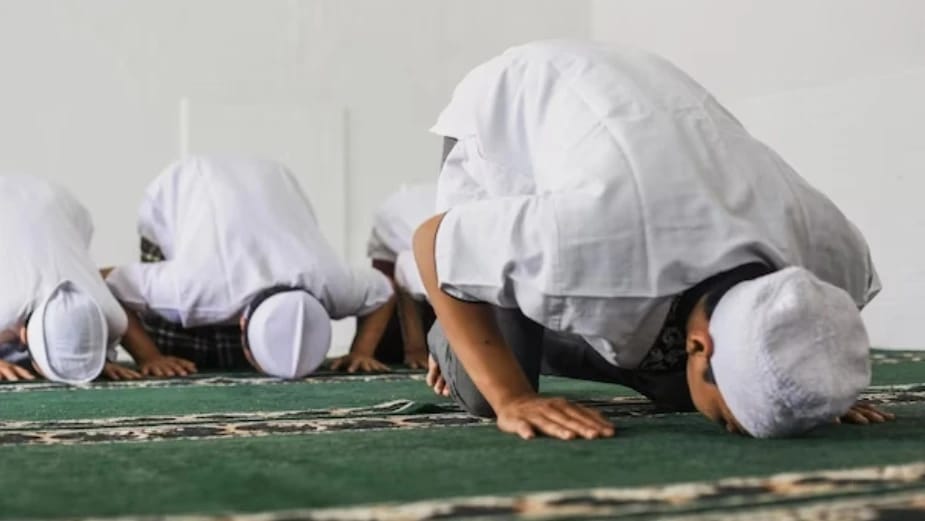 Ini 7 Tempat Berdoa di dalam Salat