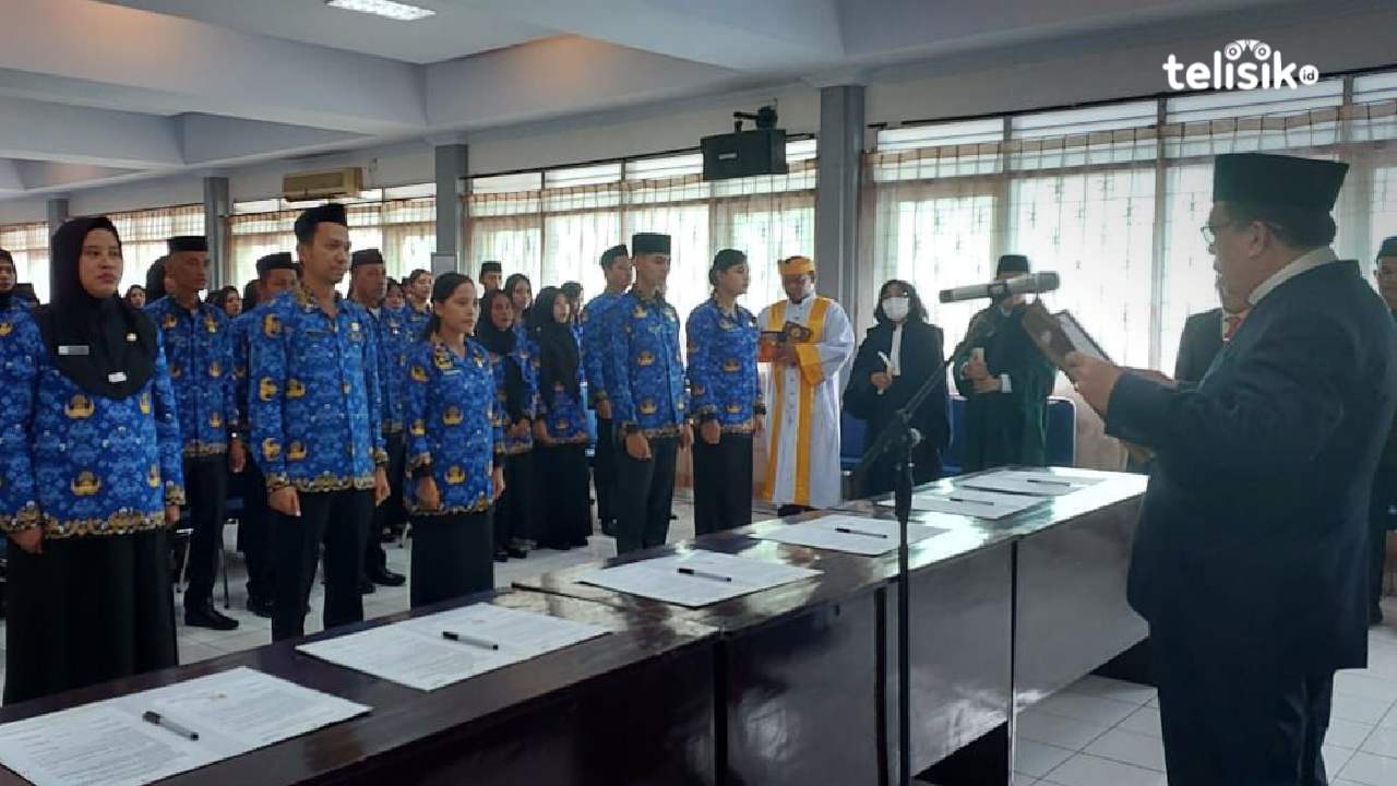 Kepala Perwakilan BKKBN Sultra Lantik Ratusan Penyuluh KB PPPK