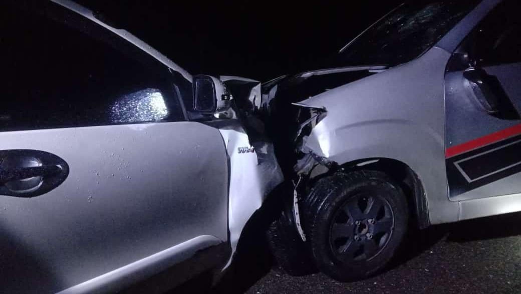 Laka Lantas di Muna Barat, Dua Mobil Rusak Parah 