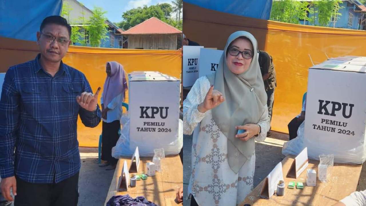 Pj Bupati Buton Selatan dan Istri Mencoblos di Kecamatan Kadatua