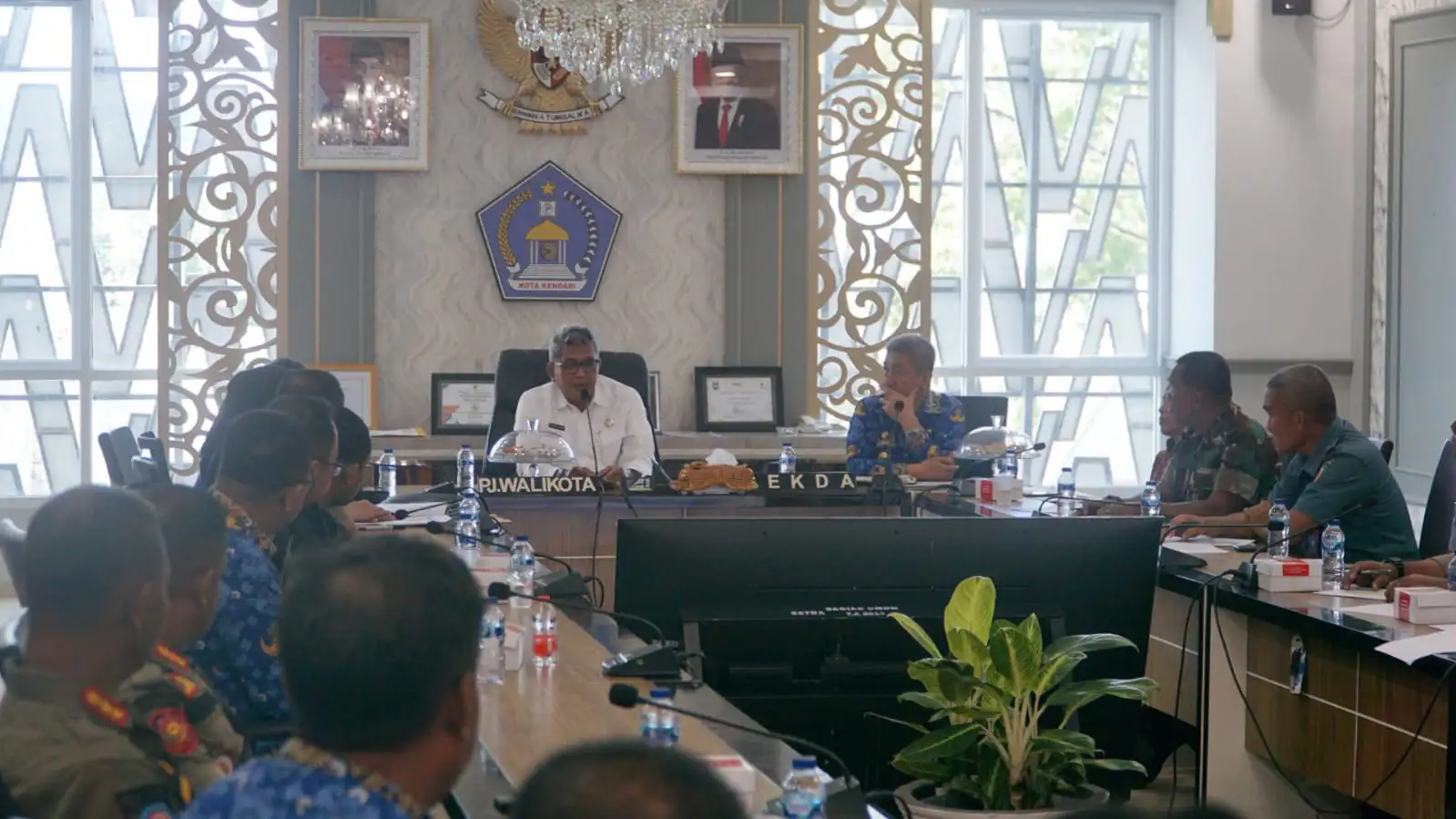 Pj Wali Kota Kendari Minta Kejari Tangkap Oknum Sewakan Lapak Pedagang di Eks MTQ