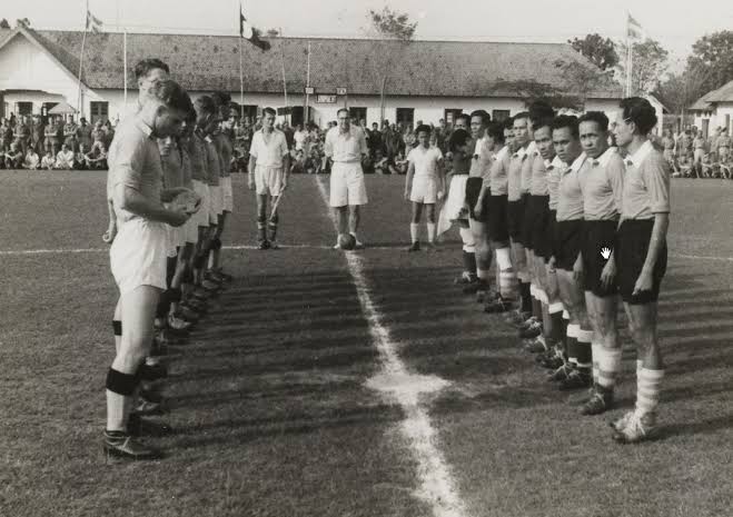 Simak Sejarah Permainan Sepak Bola di Indonesia dari Masa Hindia Belanda hingga Sekarang