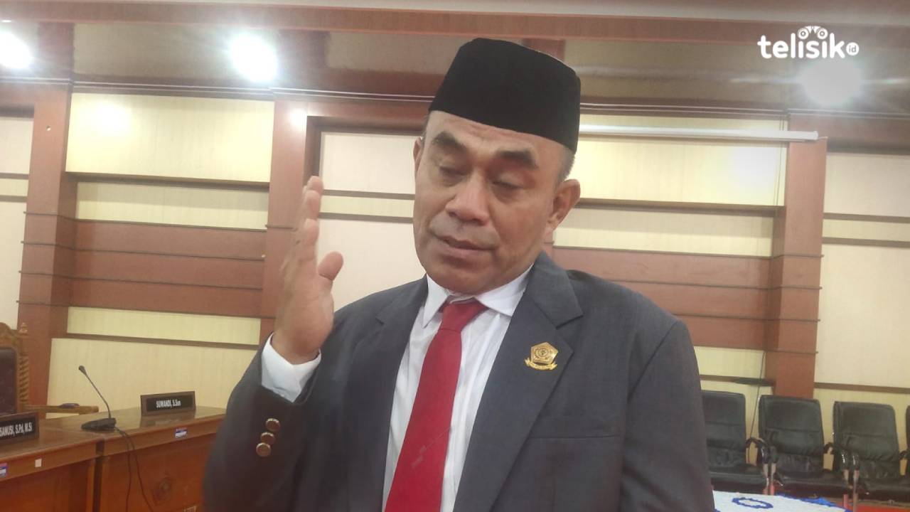 Tersisa 6 bulan, Ishak Zuhur Resmi Menjadi Anggota DPRD Provinsi Sulawesi Tenggara