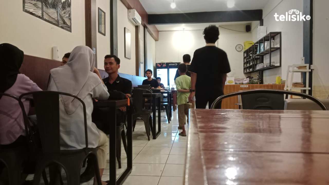 Dengan Nuansa Modern Minimalis, Warkop Moni jadi Tempat Nongkrong Nyaman di Kendari