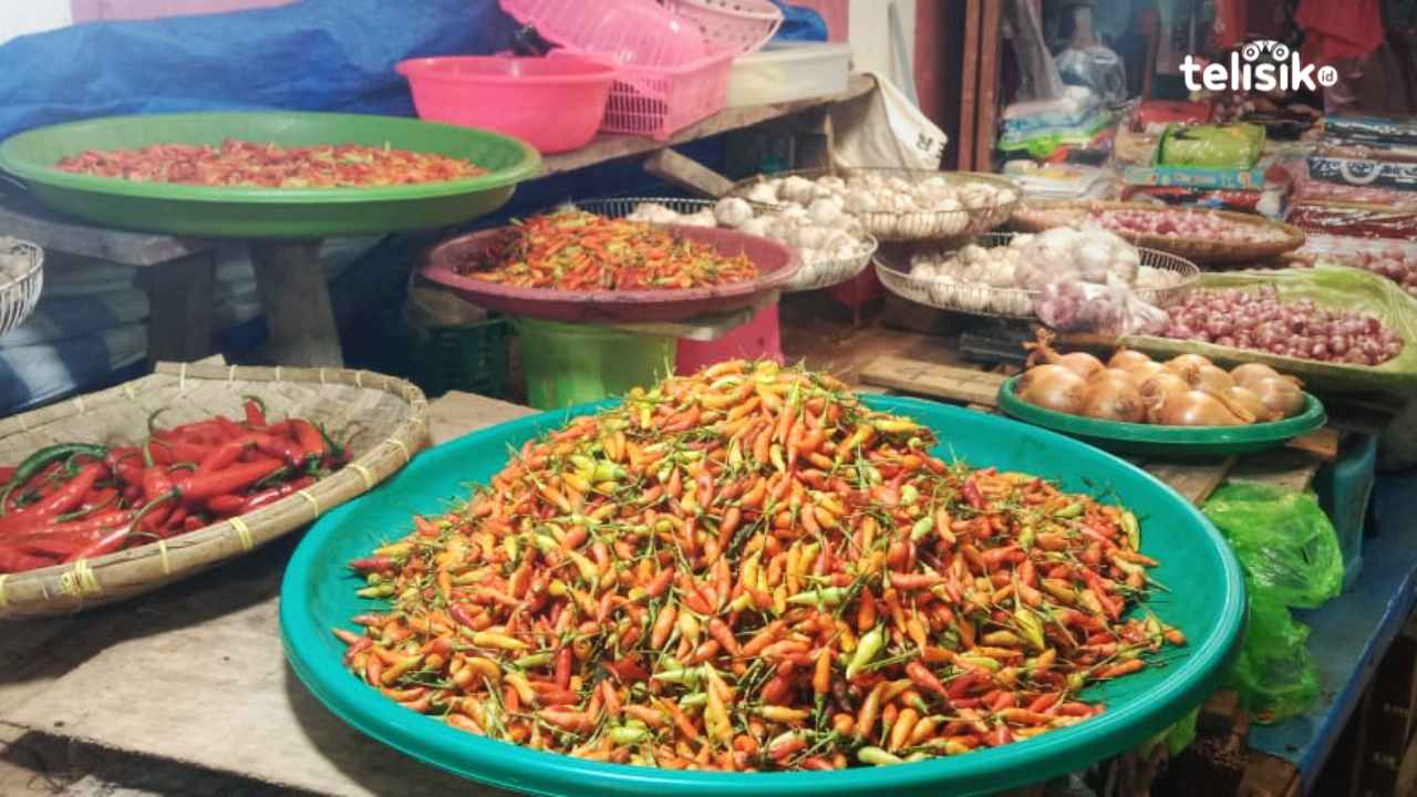 Harga Bahan Pokok Belum Stabil di Pasar Tradisional Kendari
