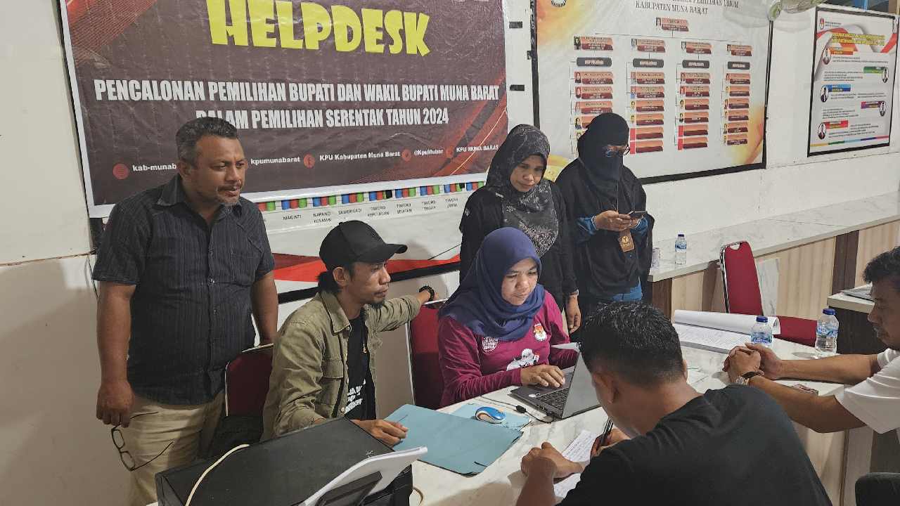 Ini Balon Bupati dan Wabup Muna Barat Jalur Perseorangan Daftar di KPU