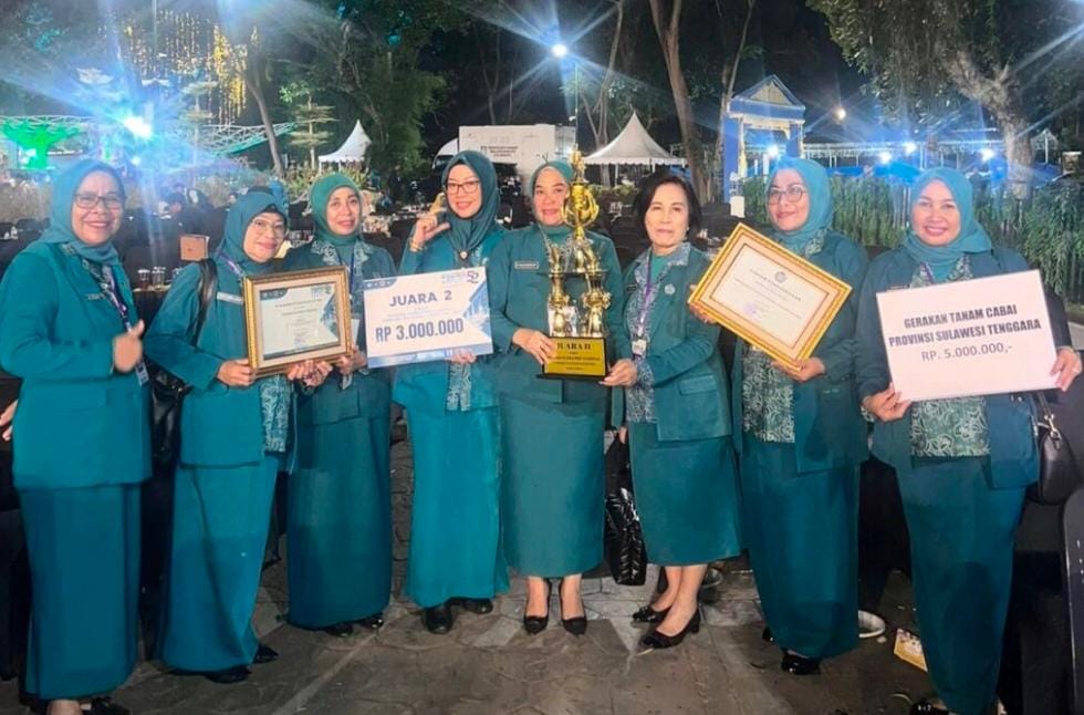 Paduan Suara PKK Kota Kendari Raih Juara 2 Jambore PKK Nasional di Solo