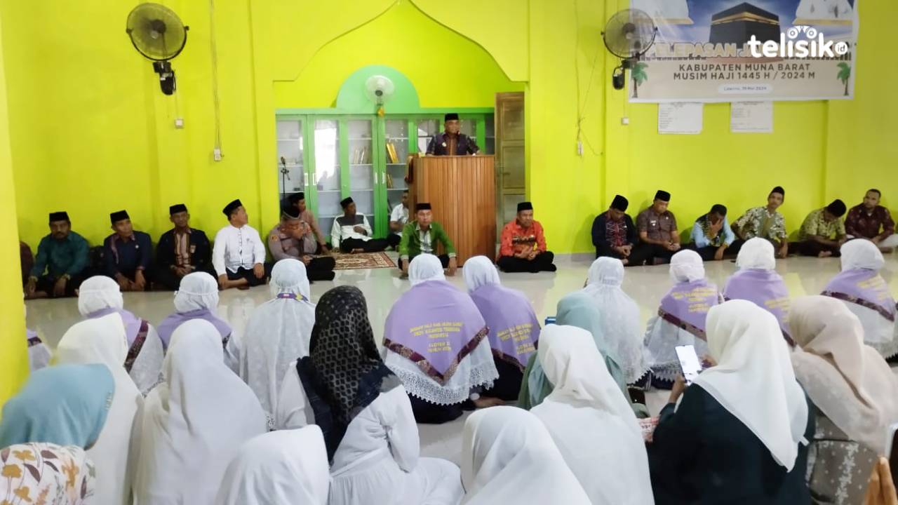 Pelepasan 22 Calon Jemaah Haji, Pj Bupati Muna Barat Titip Pesan