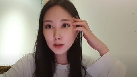 Pengakuan YouTuber Korea Selatan saat Kamera Mati, Bukan Cuma Sekali Om Botak Ajak Tidur di Hotel