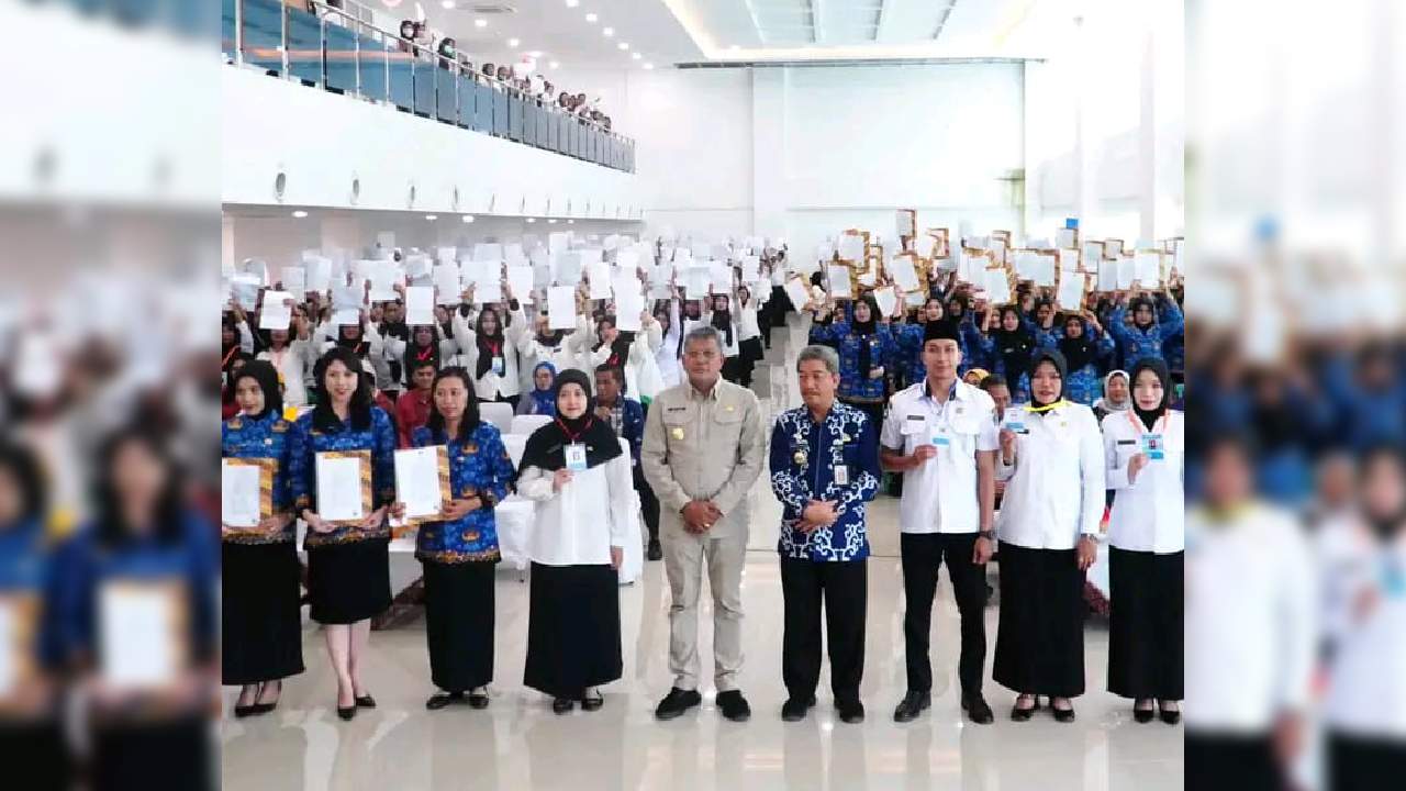 Pj Wali Kota Kendari Tekankan ASN dan PPPK Jaga Sikap Profesionalisme