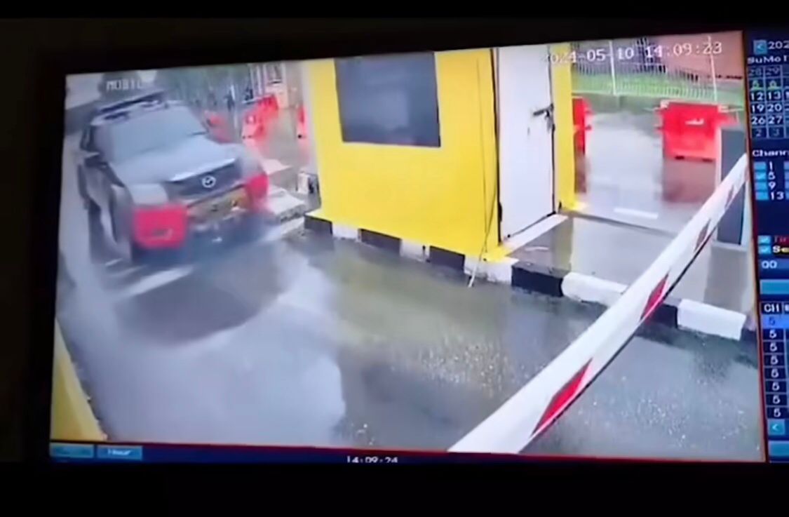 Terekam CCTV Mobil Patroli Brimob Dirampas OTK Saat Terparkir di Bandara, Netizen: Mental Luar Biasa