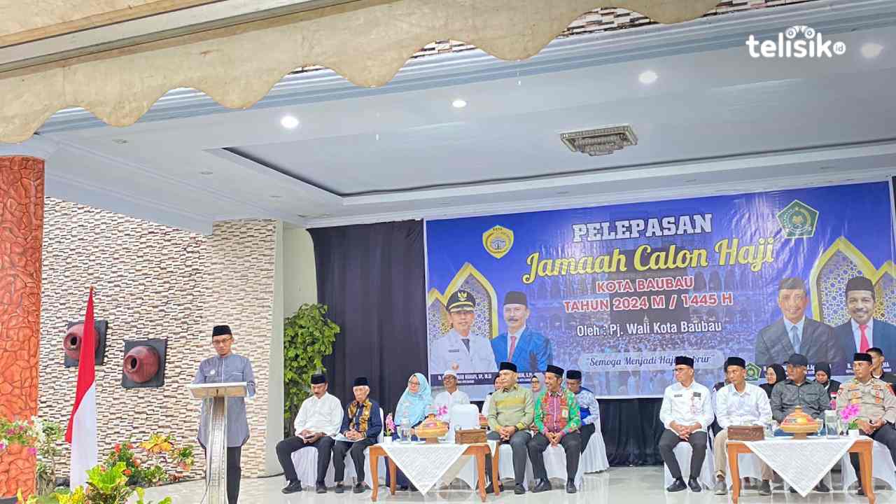 142 Calon Jemaah Haji Baubau Resmi Dilepas