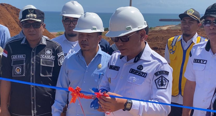 Bagun Jalan Sepanjang 2,8 kilometer, PT CSM Dapat Apresiasi dari Pj Bupati Kolaka Utara