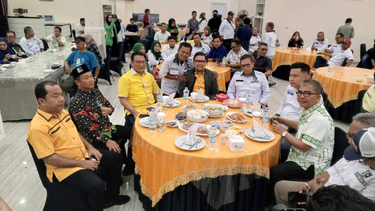 Balon Bupati Muna Abdul Muslim Dampingi Wakil Ketua Umum DPP Golkar di Kendari