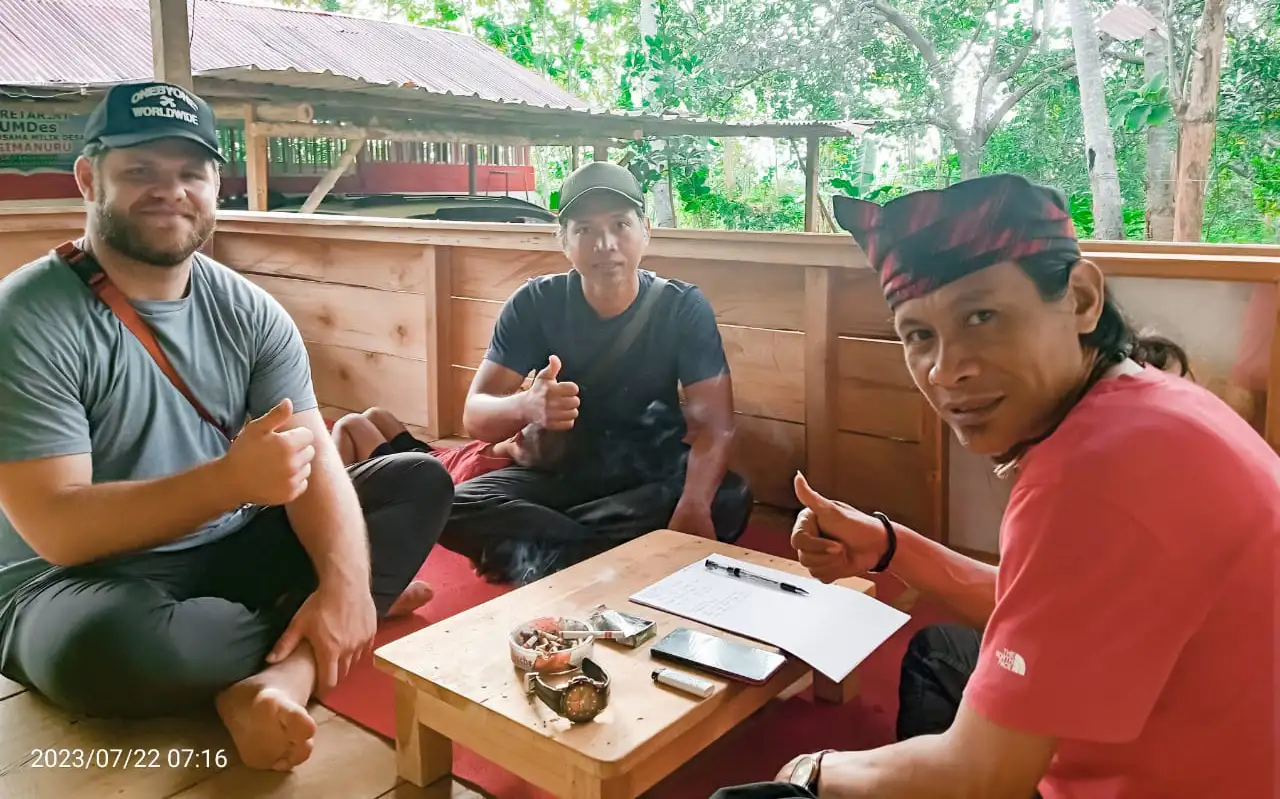 Farlin, Kades Liangkabori Muna Mampu Gaet Wisatawan Mancanegara dan Tingkatkan Pendapatan Warga