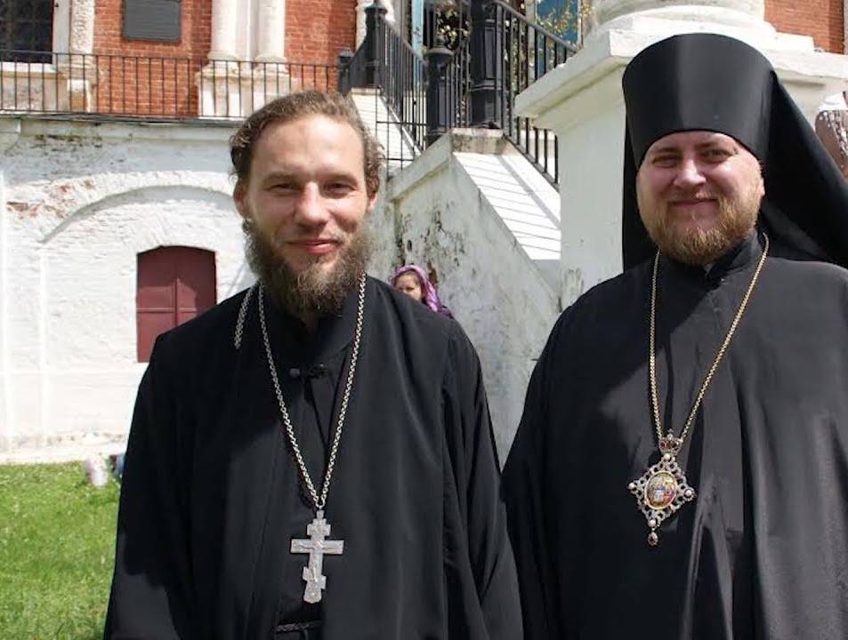 Mantan Pendeta 15 Tahun Vladimir Ugryumov Pilih jadi Mualaf, Naik Haji Jalan Kaki