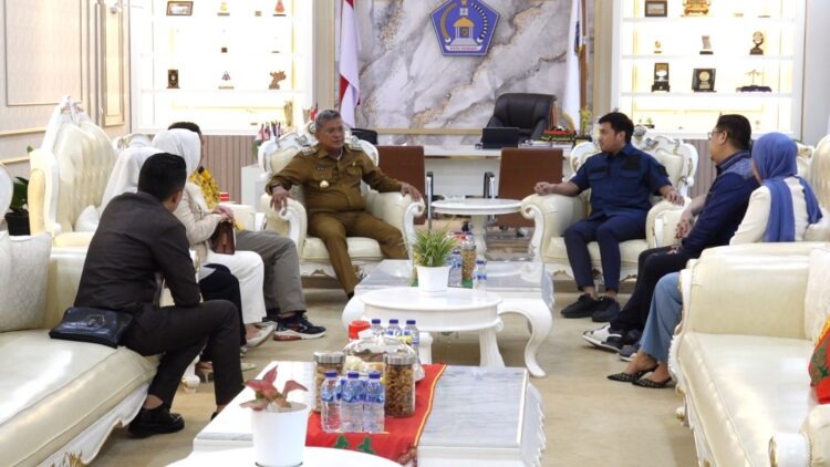 Pemkot Kendari Terima Masukan Komisi II DPRD Soal Penataan Fasilitas Umum dan Pasar Bersih