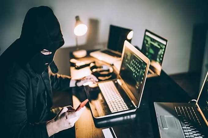 4 Malware Paling Berbahaya di HP, Begini Cara Biar Aman
