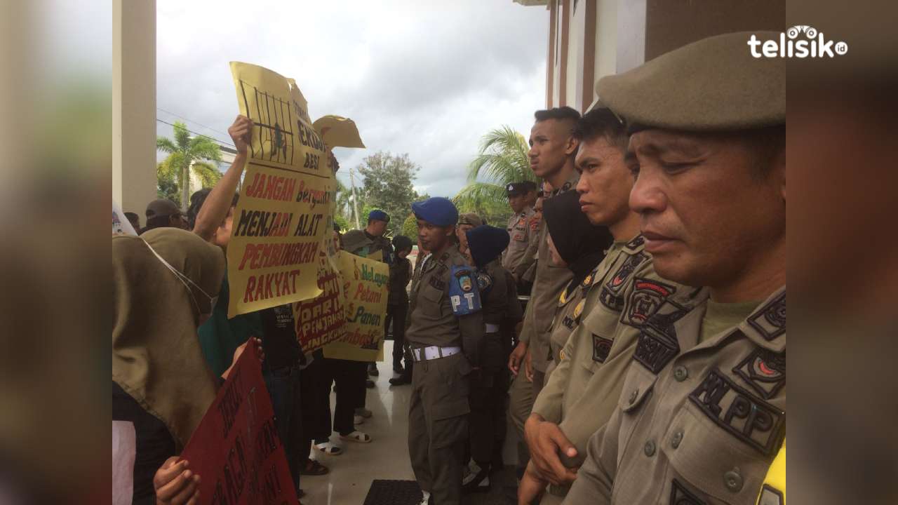 Aliansi Pejuang Lingkungan dan HAM Torobulu Geruduk Pengadilan Andoolo Konawe Selatan