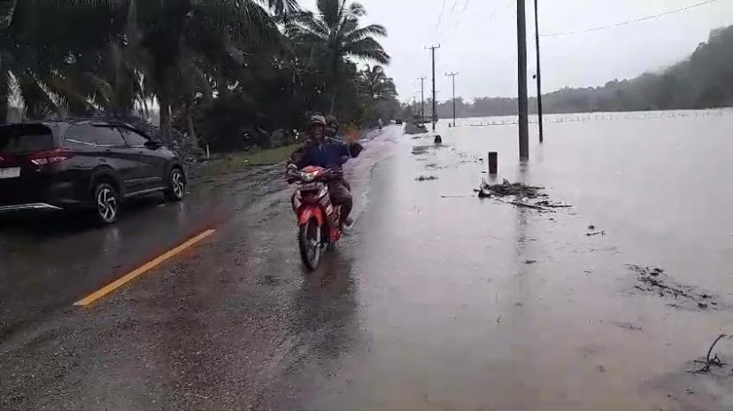 Banjir di Kota Baubau Diakibatkan Tiga Fenomena Ini