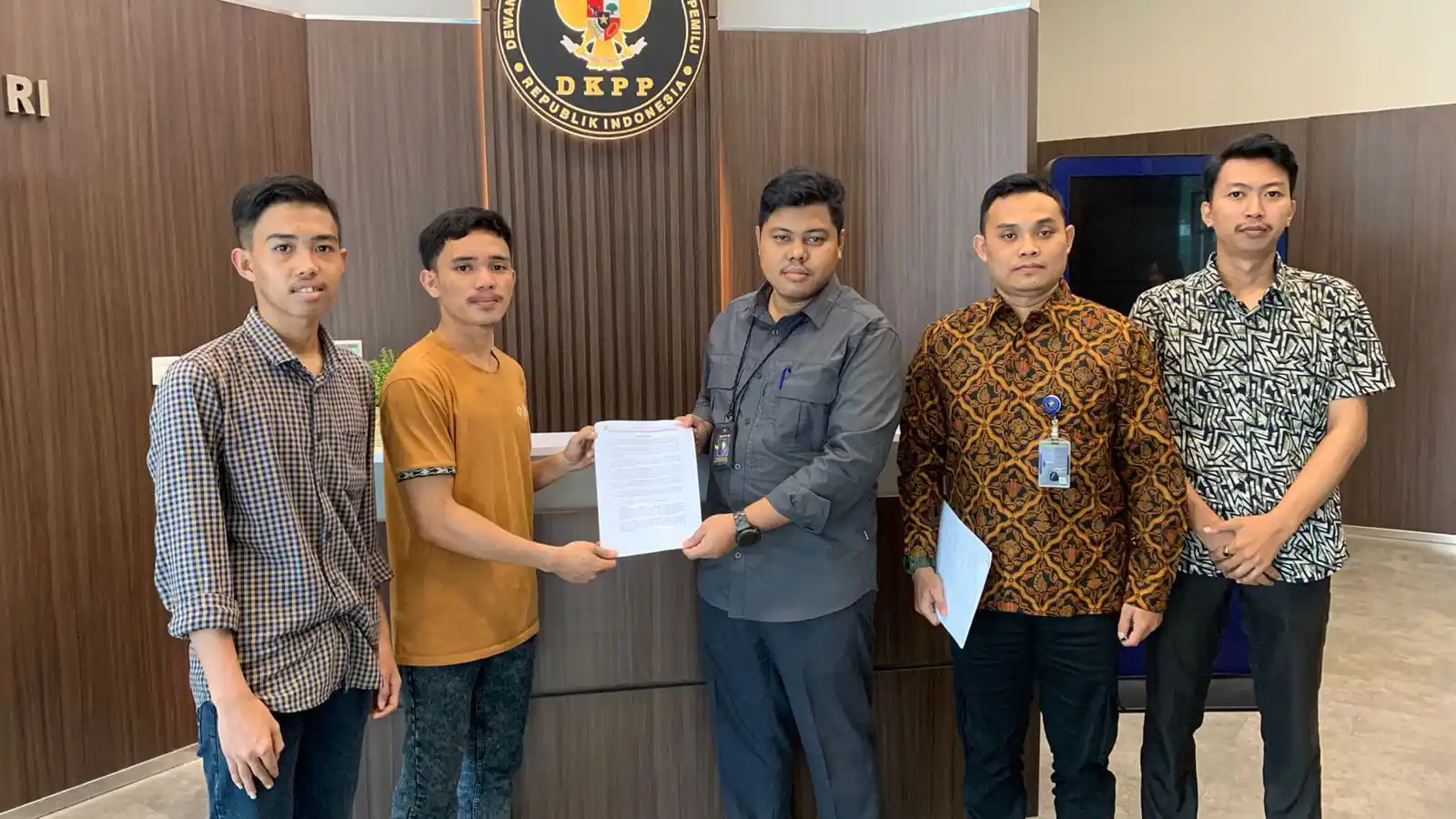 Dinilai Langgar Kode Etik, DKPP RI Diminta Berhentikan Ketua KPU Konawe