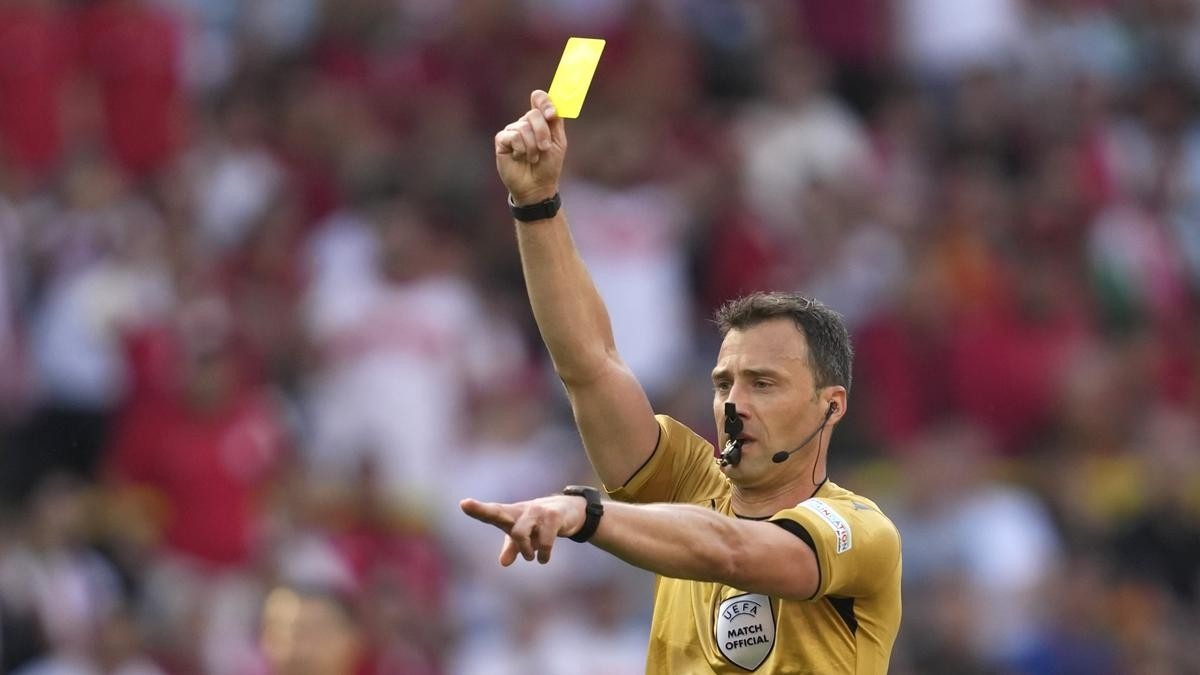 Euro 2024: Wasit Semifinal Inggris vs Belanda Punya Sejarah Masalah dengan Bellingham