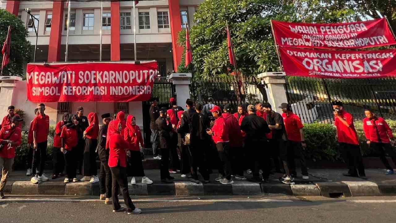 Ganjar Sebut Kudatuli Penyerangan Kantor PDIP Sebagai Pembungkaman Demokrasi