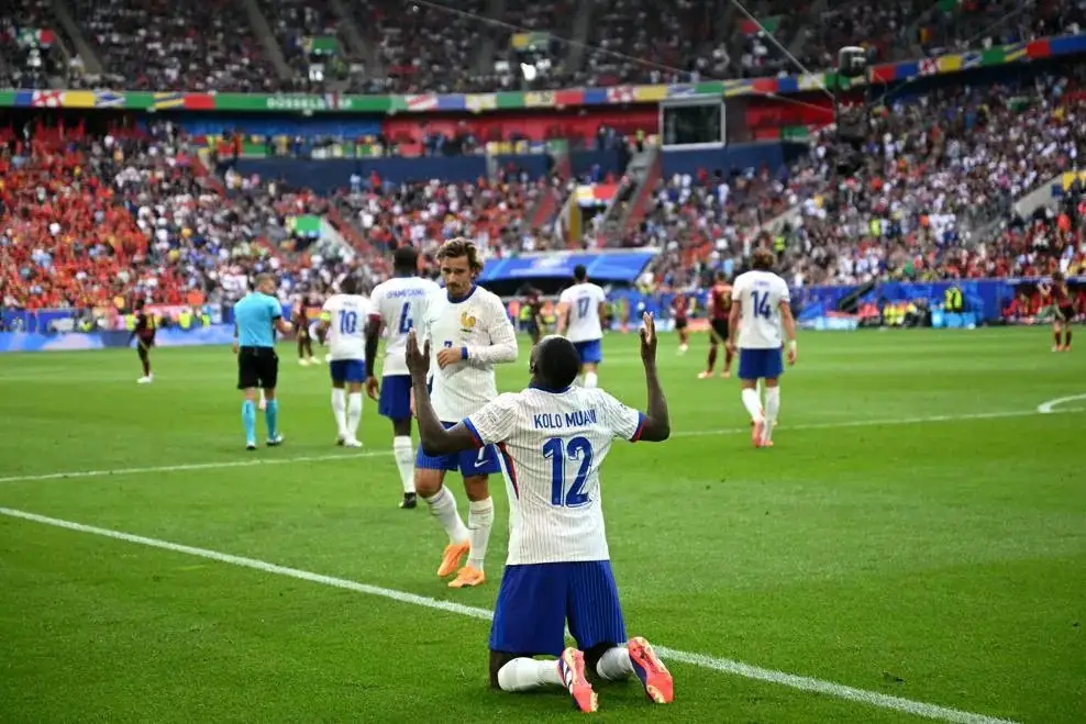 Gol Bunuh Diri Vertonghen Bawa Prancis ke Perempat Final