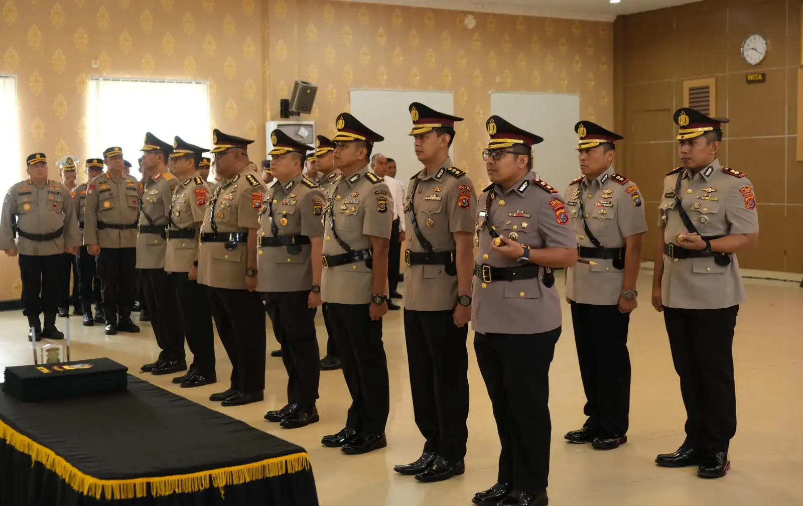 Irwasda hingga Karo SDM Polda Sulawesi Tenggara dan Tiga Kapolres Resmi Diganti