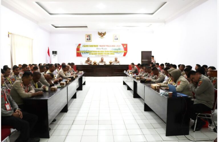 Jelang Pilkada, Polres Buton Siapkan Personel Ops Mantap Praja 2024