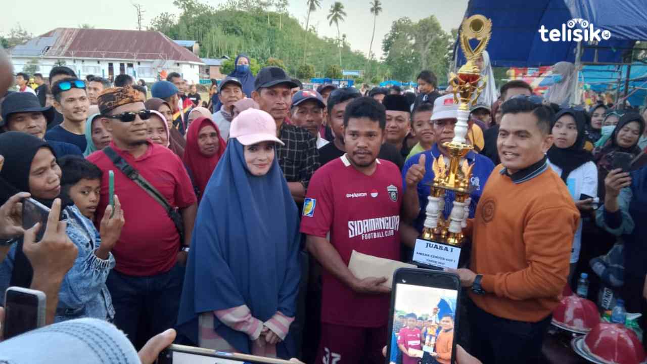 Pemuda Muna Barat Miliki Potensi Bidang Sepak Bola, Ini Pemenang Amsar Center Cup I