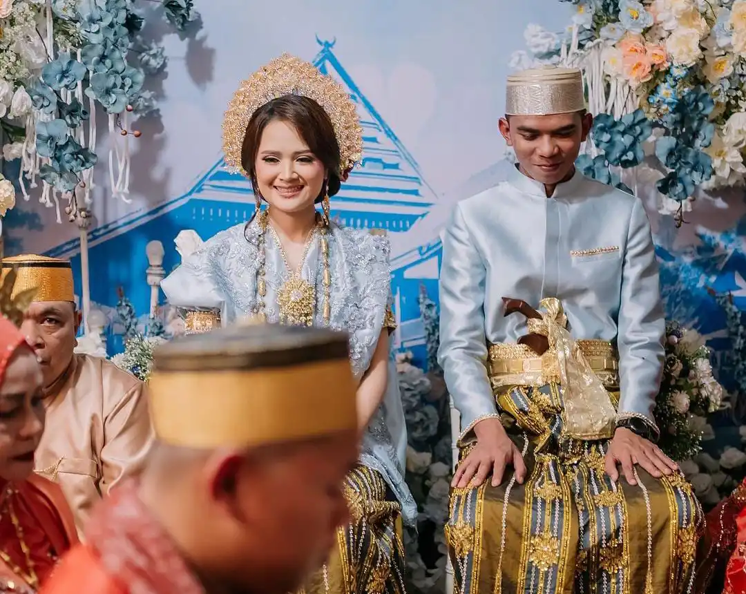 Sosok Pedangdut Nia LIDA Dilamar Ahmad Andi Agung Prakoso, Uang Panai Rp 1,5 Miliar dan Cincin 77 Gram