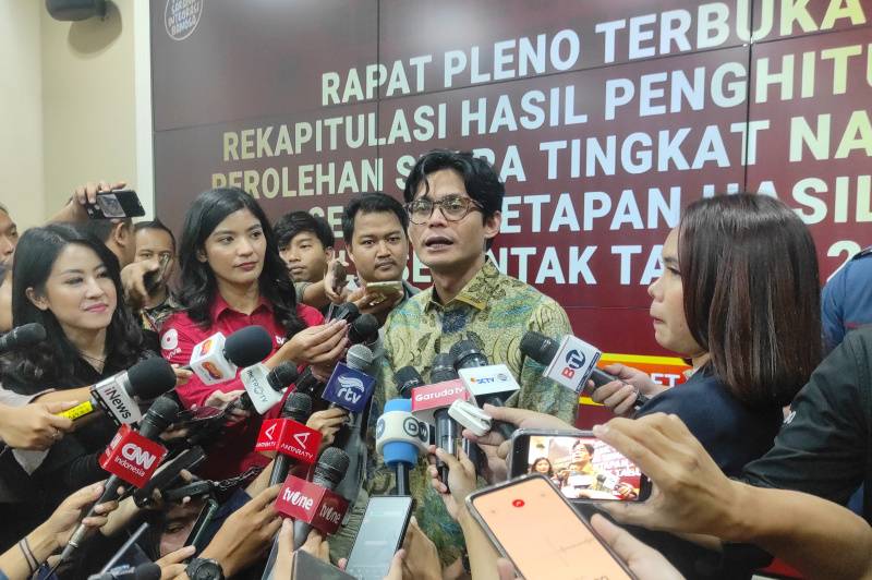 Debat Pilkada 2024 Dibatasi Tiga Kali, Paslon Wajib Umumkan Dana Kampanye