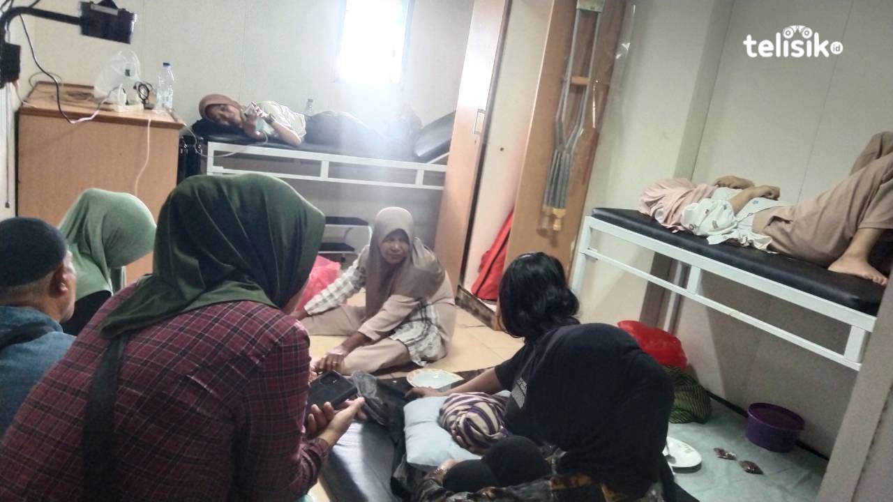 Hendak Pulkam ke Wakatobi, Seorang Ibu Melahirkan dalam Kapal Sabuk Nusantara 44