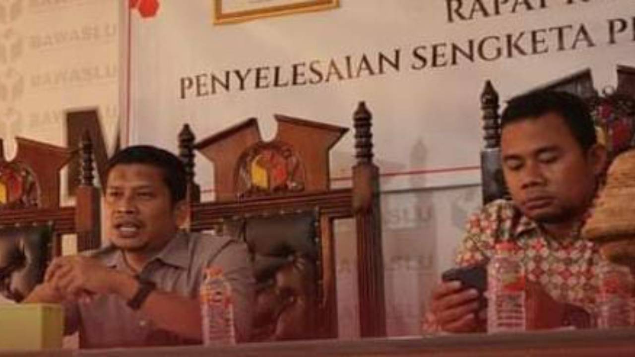 KPU Muna Dinilai Lalai dan tidak Profesional Usul Sekretariat PPK Bukan ASN Pemda