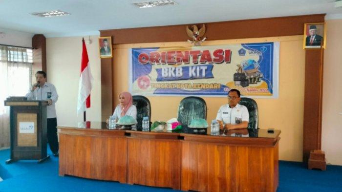 Penyuluh Keluarga Berencana dan Bina Keluarga Balita di Kendari Ikuti Orientasi BKB Kit Stunting