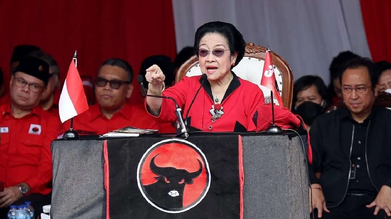 Pidato Bahlil Soal Raja Jawa Disentil Megawati: Kenalin Aku Juga Deh