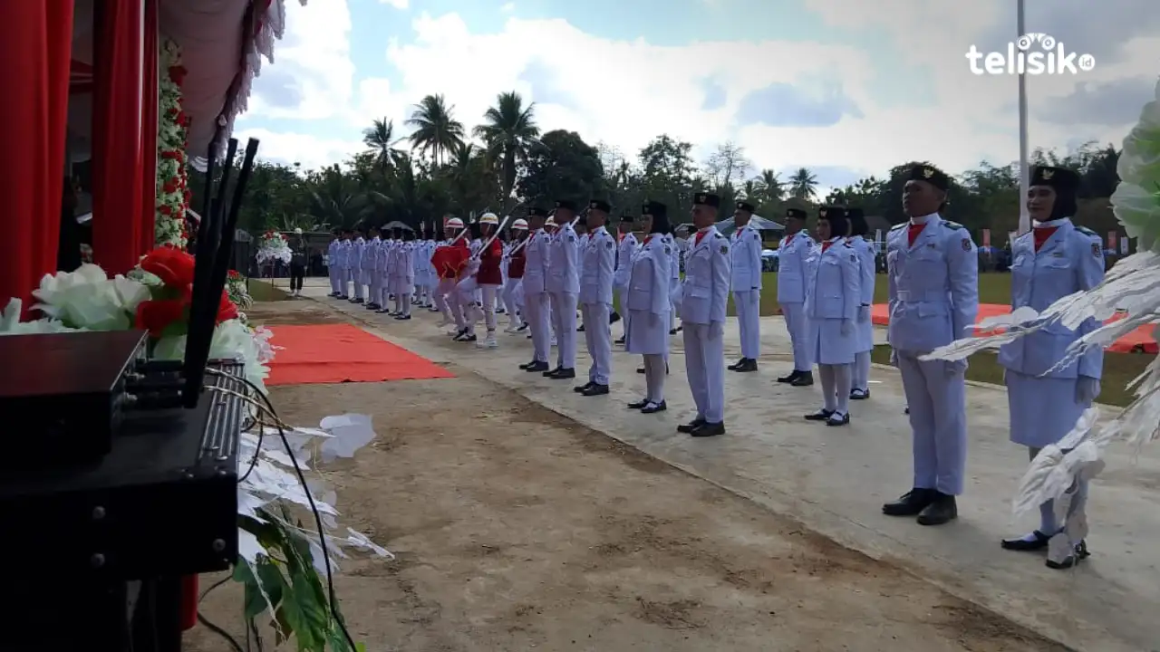 Sukses Laksanakan Tugas, Paskibraka Muna Barat Menangis Haru