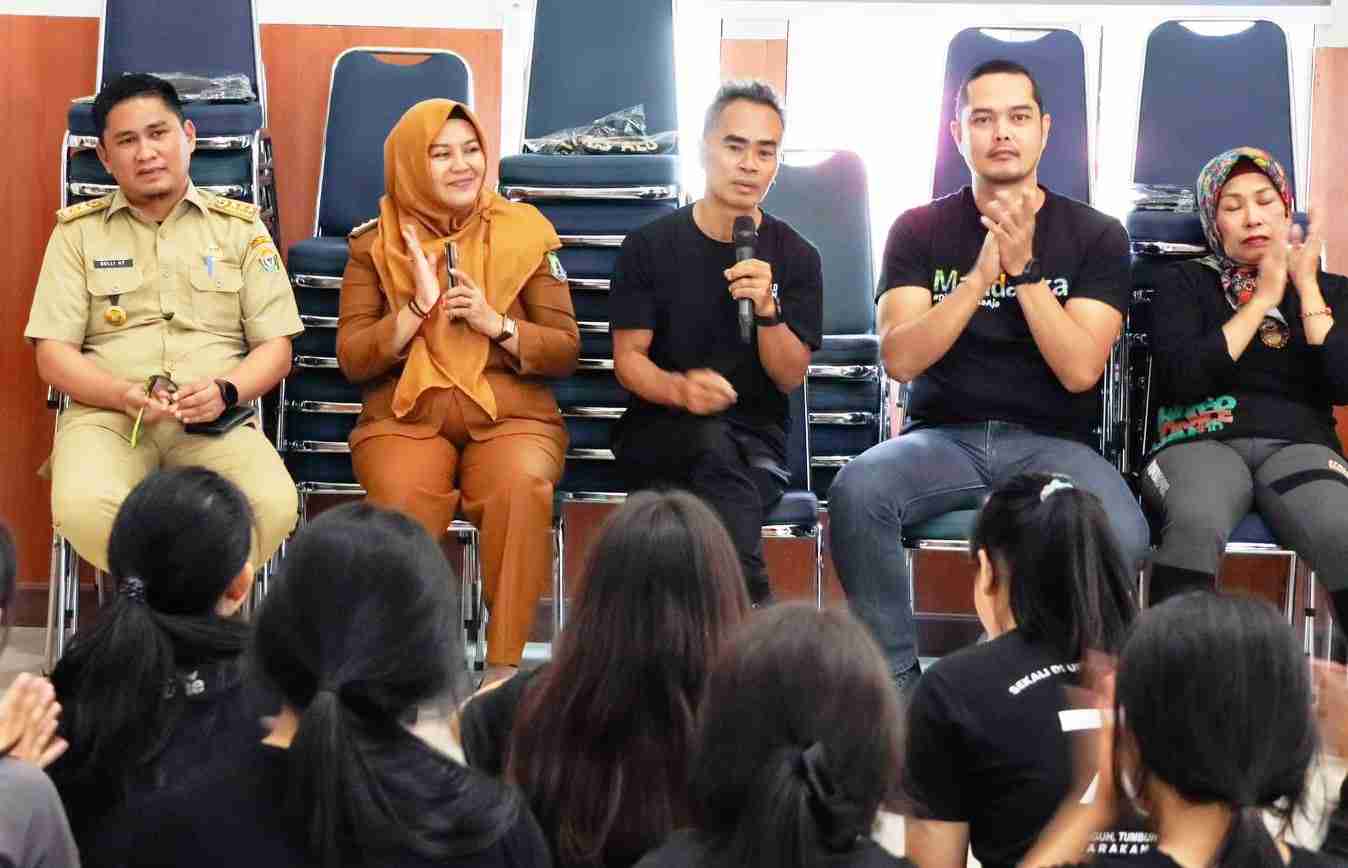 Tarian Sultra Kembali Dipercaya Semarakkan HUT RI di Istana Negara